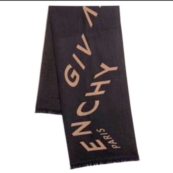 NEW Givenchy Chevron Wool Scarf - Picture 3 of 8